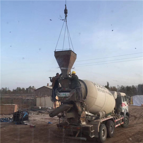 汉中市“精准瞄准”—— 吊车的 “定位导航” 技术